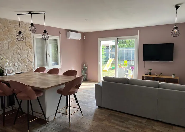 度假居 La Maison Ensoleillee *